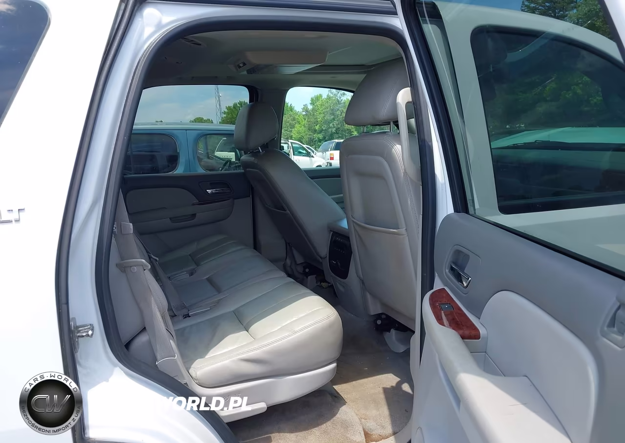 2012 Chevrolet Tahoe Lt VIN:1GNSCBE07CR134144 - 8