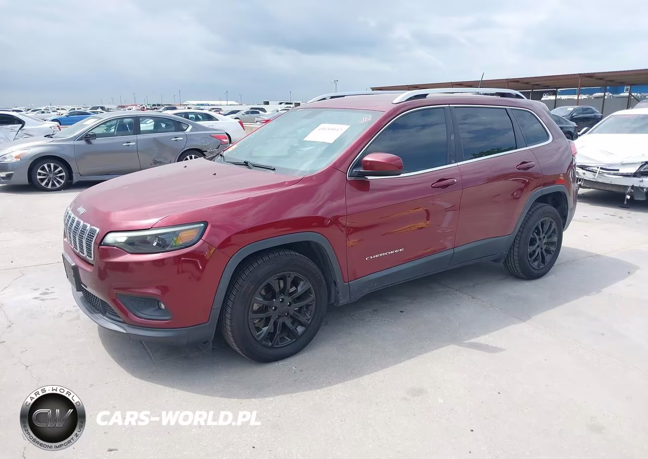 2019 Jeep Cherokee Latitude Fwd VIN:1C4PJLCB6KD373145 - 2