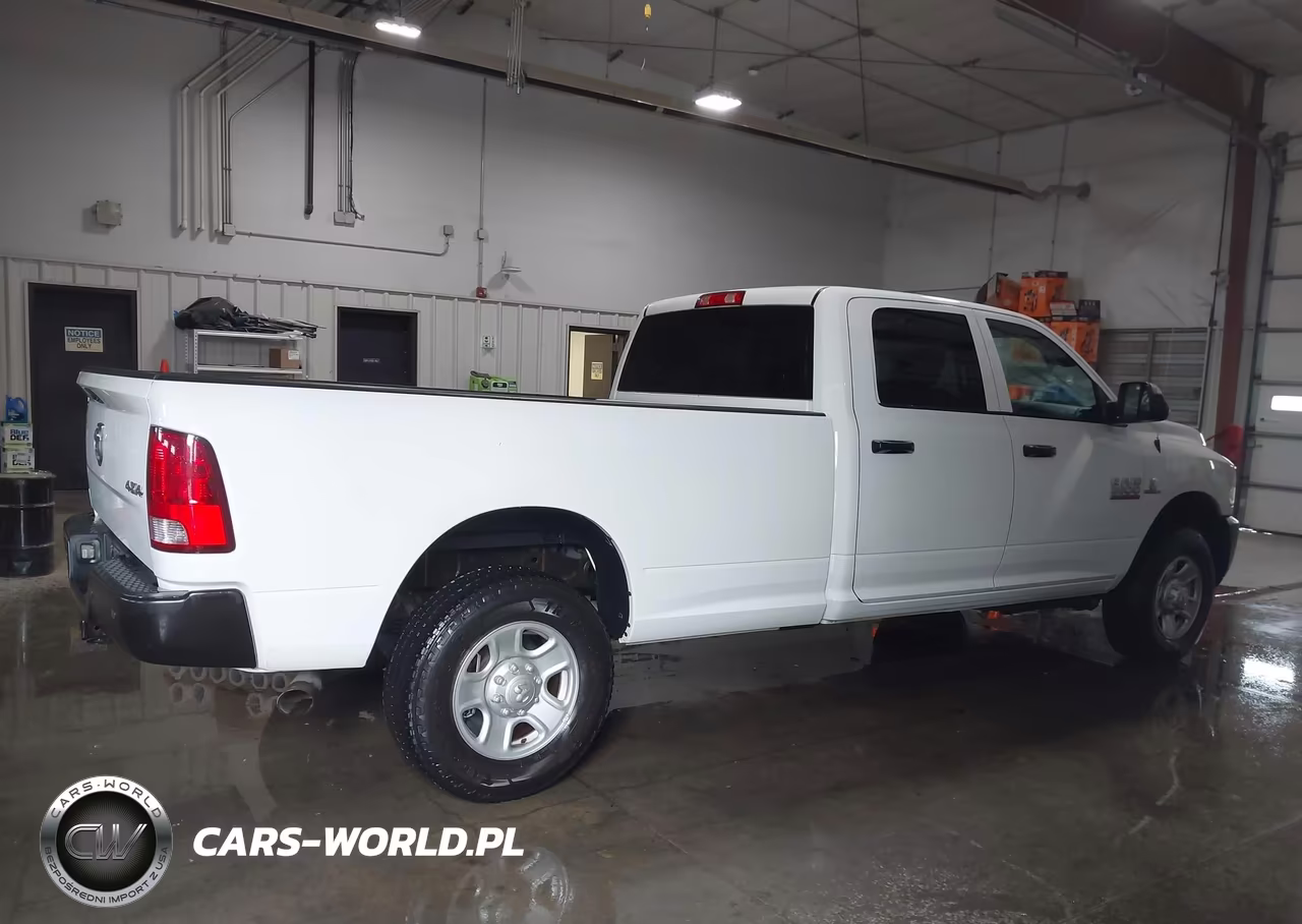 2017 Ram 3500 Tradesman 4X4 8' Box VIN:3C63R3GL9HG714809 - 18