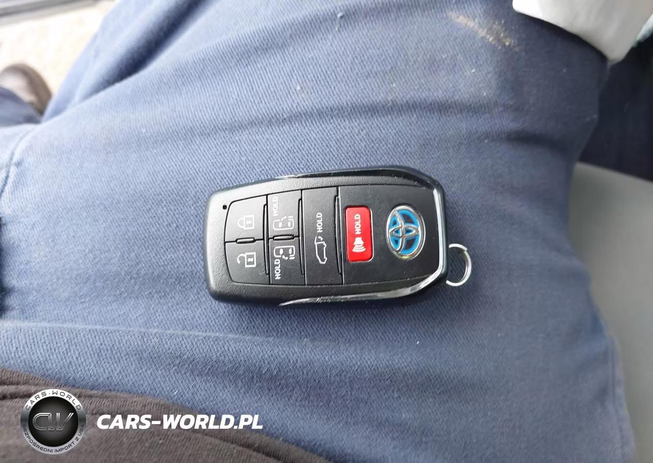 2025 Toyota Sienna Xle VIN:5TDJSKFCXSS197965 - 11
