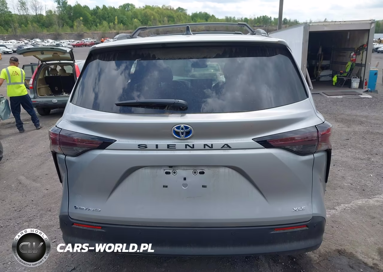 2025 Toyota Sienna Xle VIN:5TDJSKFCXSS197965 - 16