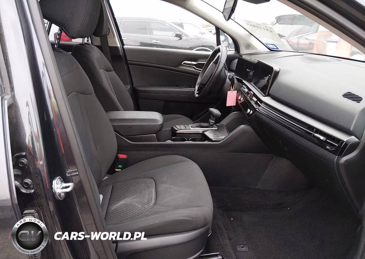 2026 Kia Sportage Lx VIN:5XYK23DF1TG337651 - 5