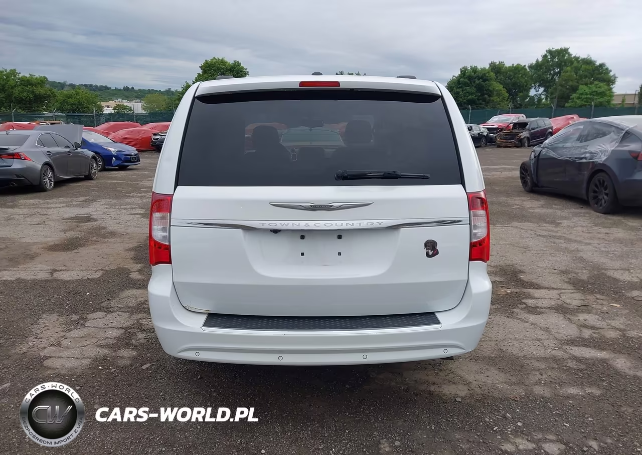 2014 Chrysler Town & Country Touring-L VIN:2C4RC1CG9ER168732 - 16