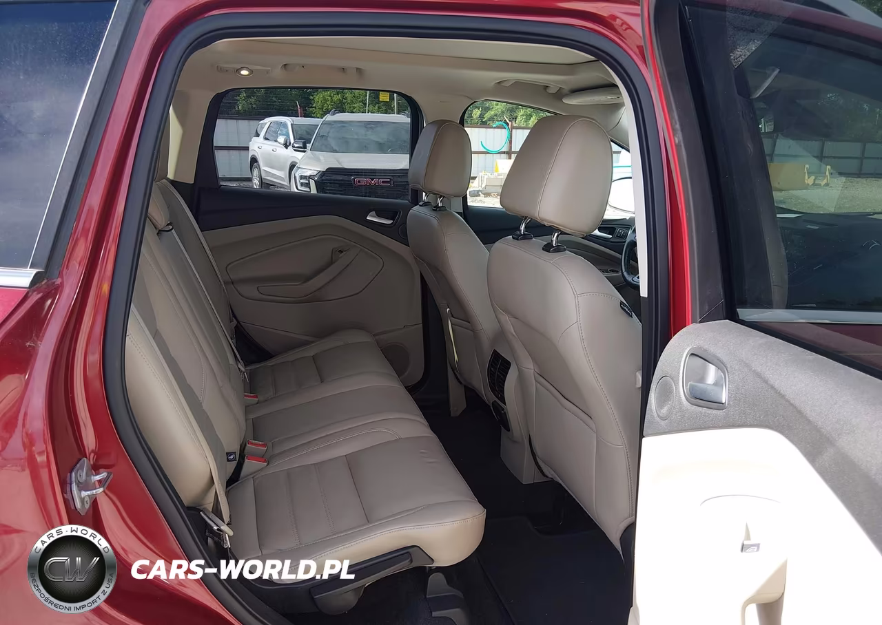 2017 Ford Escape Titanium VIN:1FMCU9JD1HUC17550 - 8