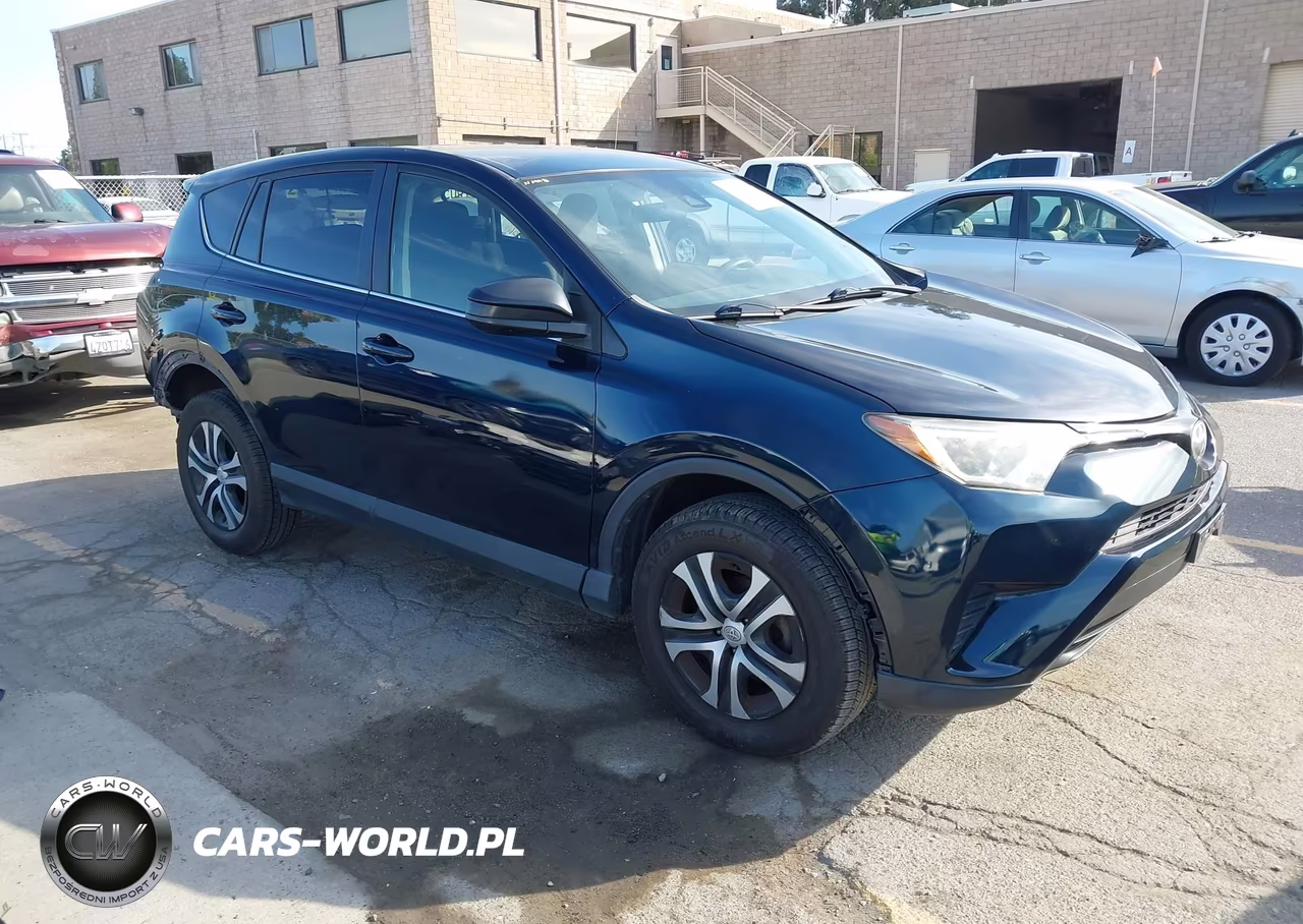 2017 Toyota Rav4 Le – zdjęcie 1 z 17