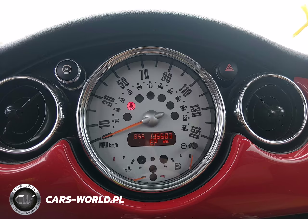 2006 Mini Cooper S VIN:WMWRE33546TJ36248 - 7