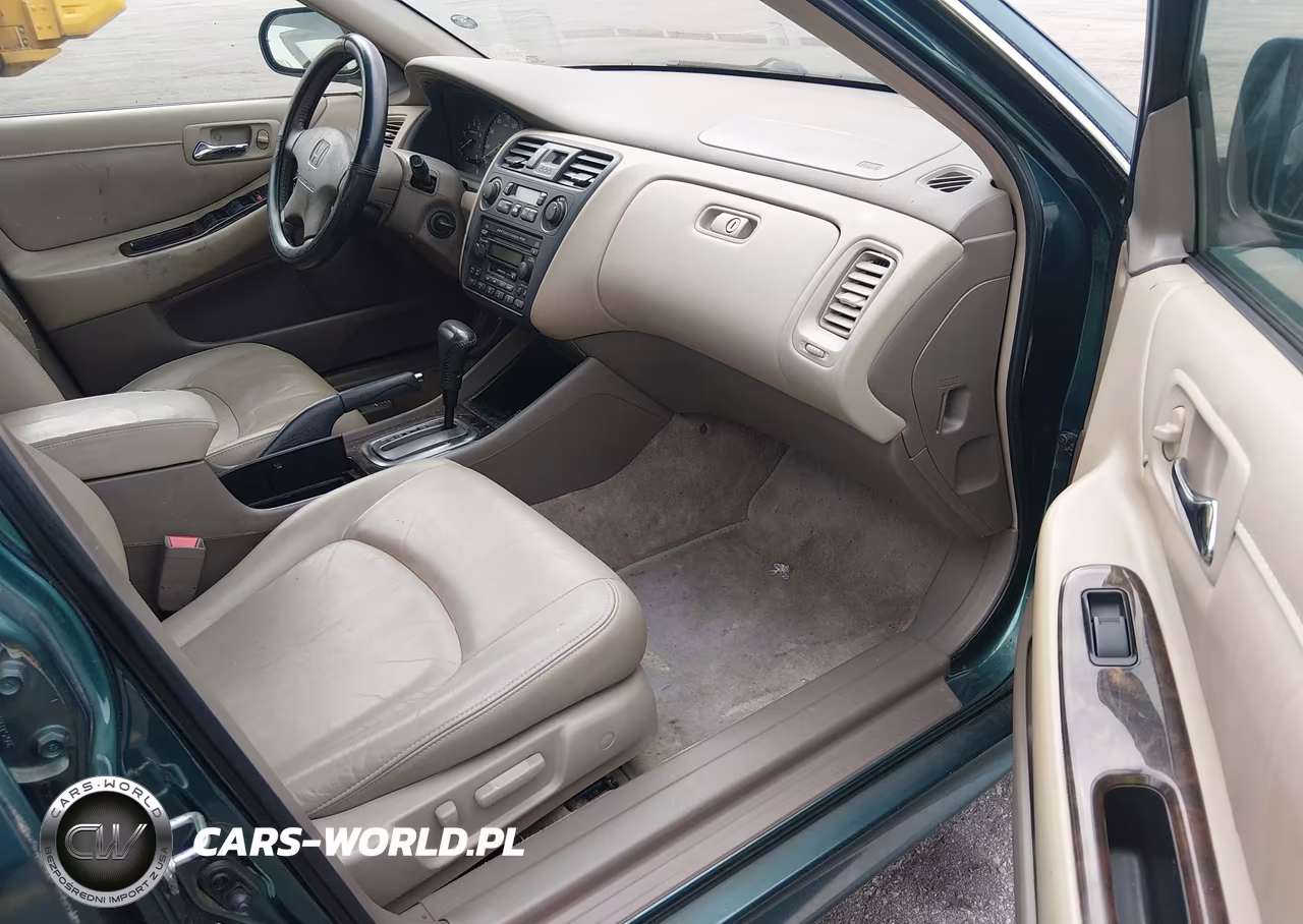 2002 Honda Accord 3.0 Ex VIN:1HGCG16512A030852 - 5