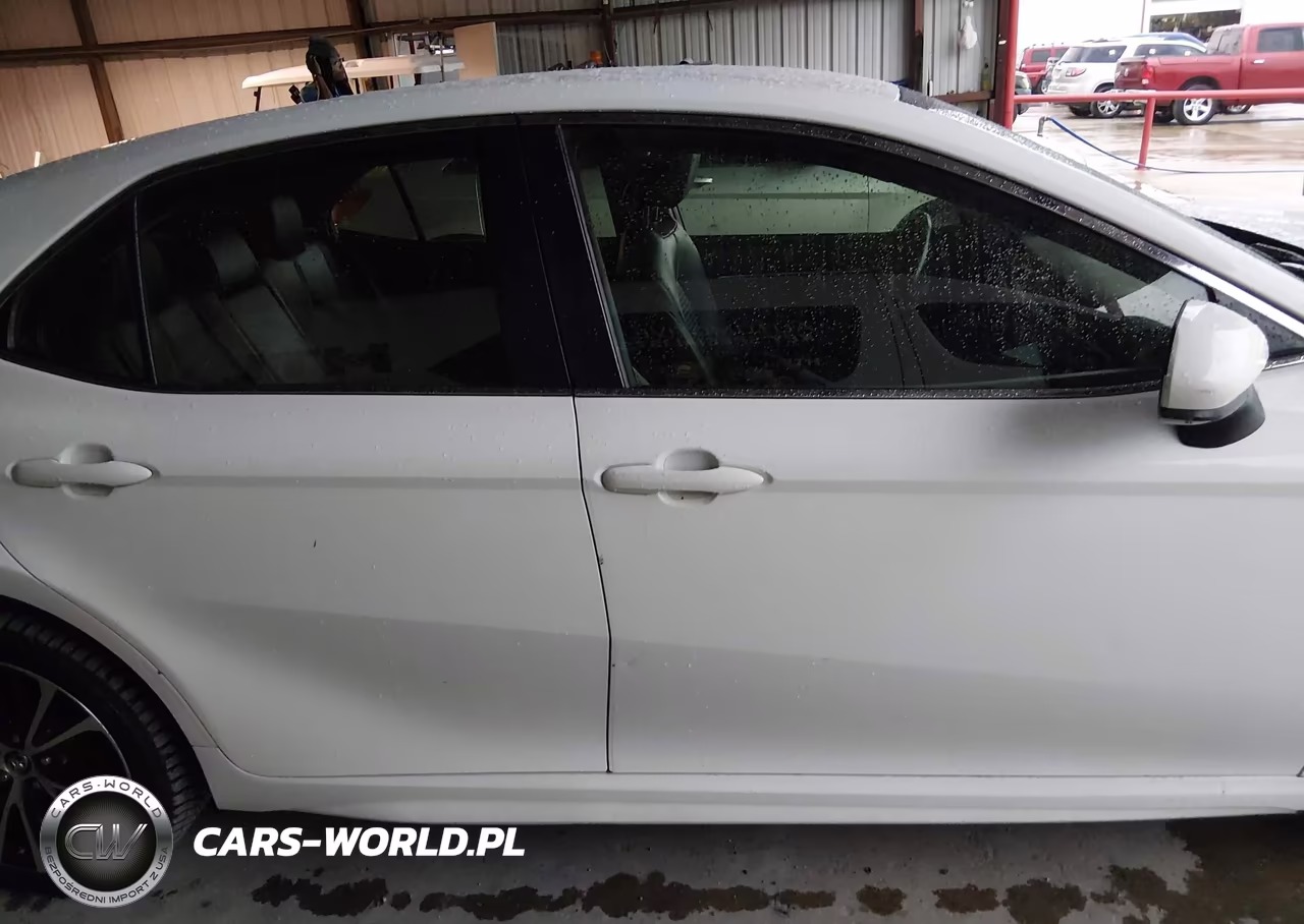2018 Toyota Camry Se VIN:JTNB11HK6J3008035 - 13
