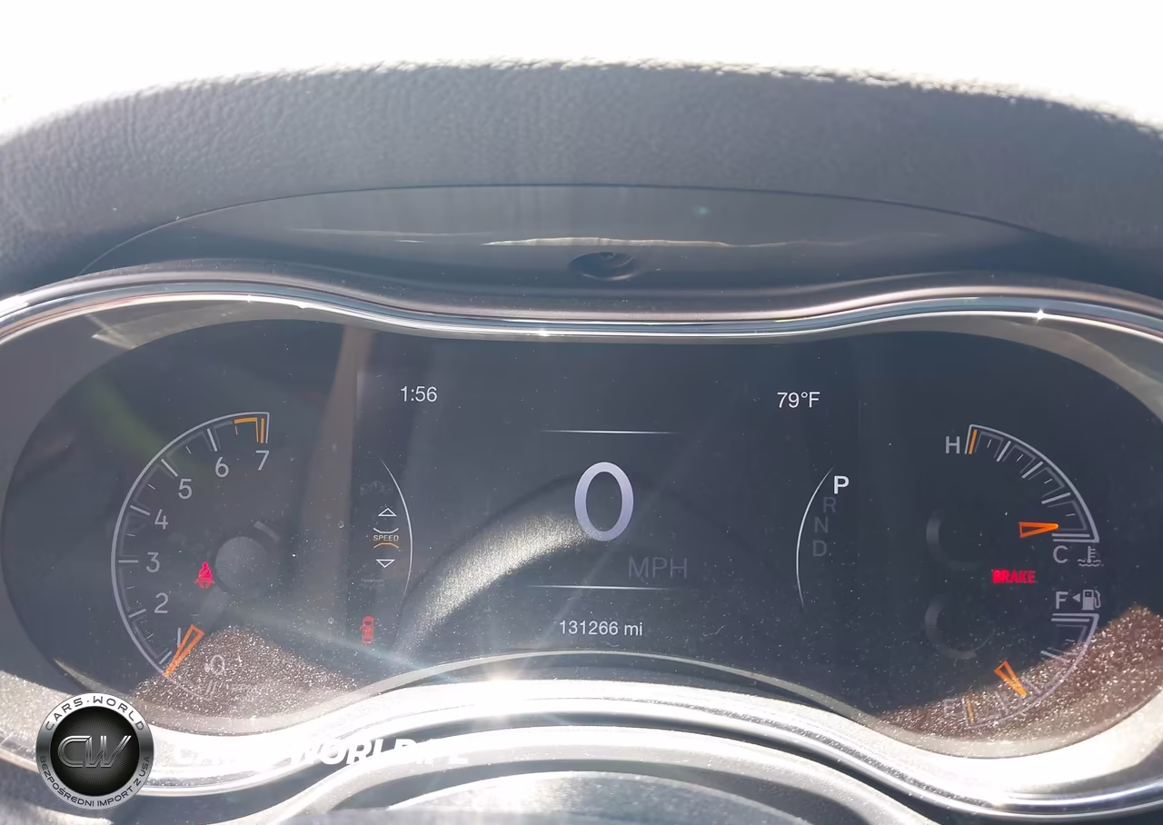 2018 Jeep Grand Cherokee Laredo E 4X4 VIN:1C4RJFAG4JC374937 - 7