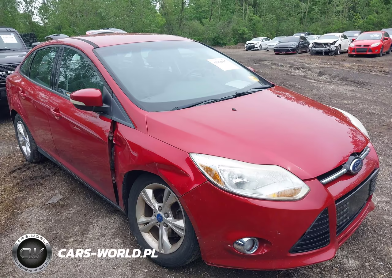 2012 Ford Focus Se VIN:1FAHP3F27CL362733 - 13