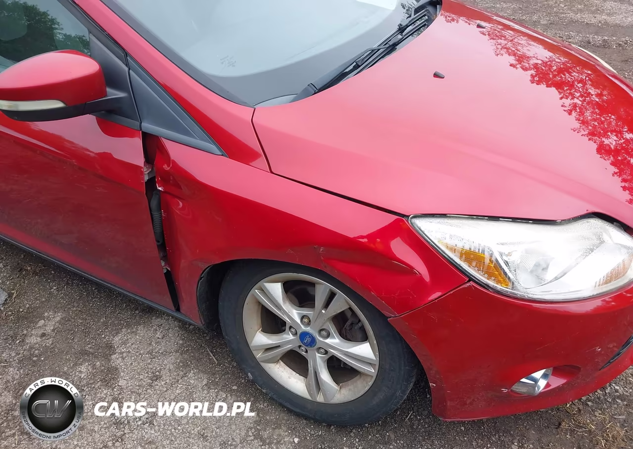 2012 Ford Focus Se VIN:1FAHP3F27CL362733 - 6