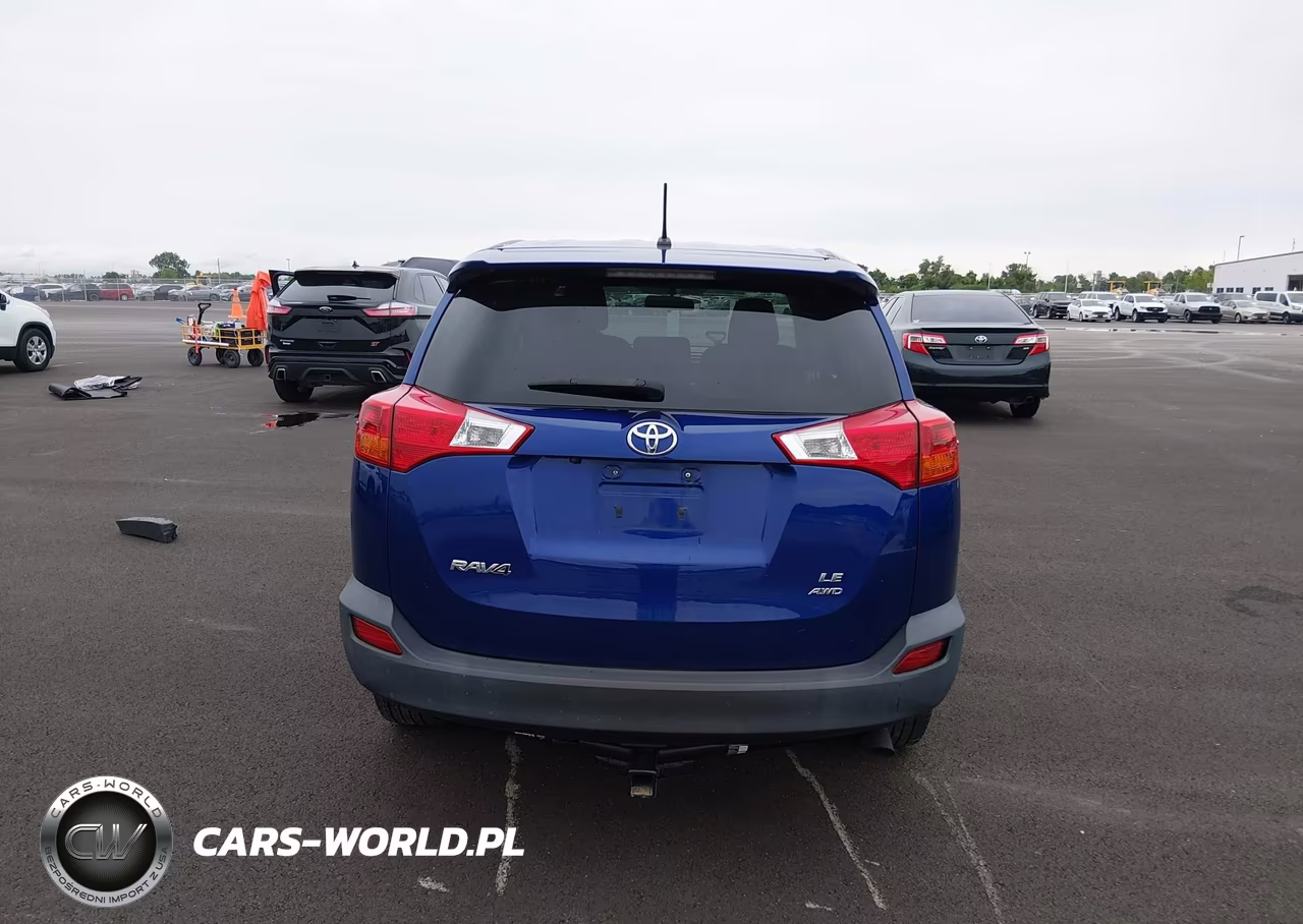 2015 Toyota Rav4 Le VIN:2T3BFREV6FW372530 - 16