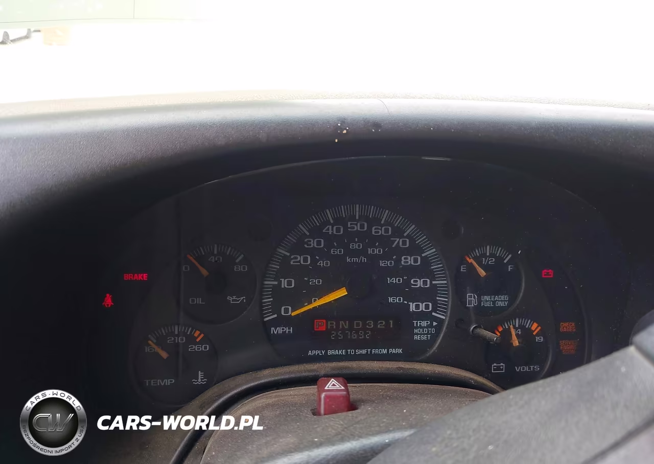 2001 Chevrolet Express VIN:1GCFG25W111144425 - 7