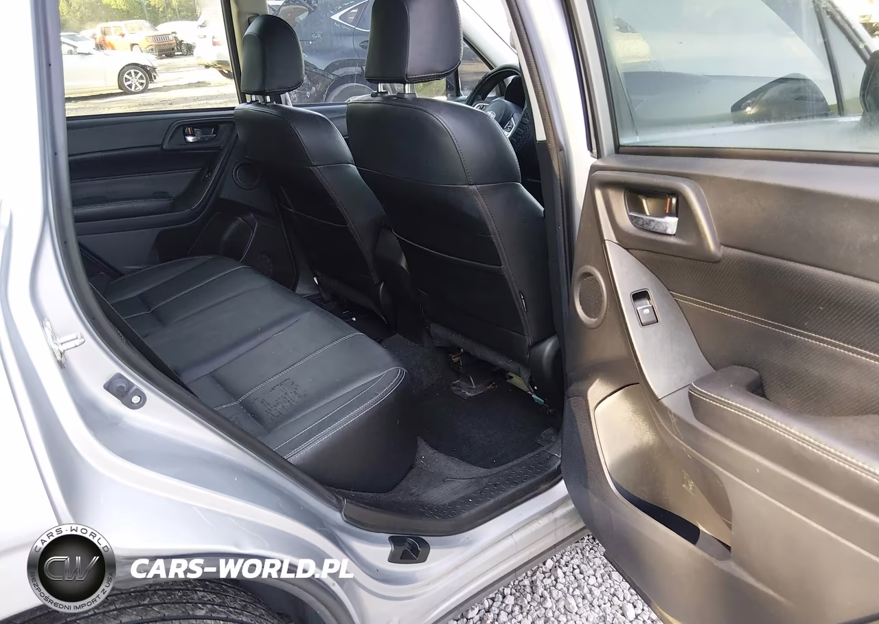 2018 Subaru Forester 2.5I Touring VIN:JF2SJAWC8JH470505 - 8