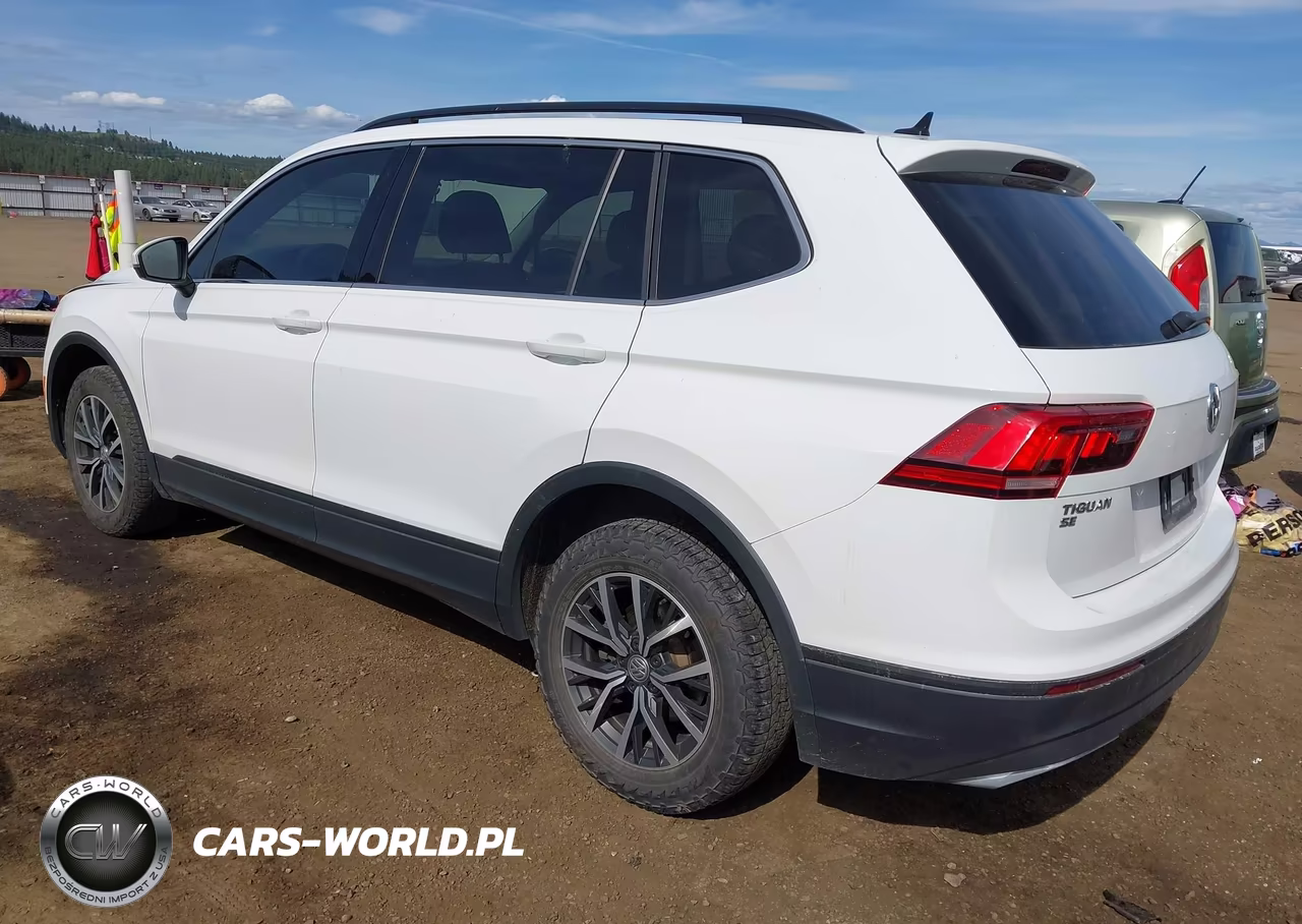 2019 Volkswagen Tiguan 2.0T Se-2.0T Sel-2.0T Sel R-Line-2.0T Sel R-Line Black VIN:3VV2B7AX0KM176829 - 3