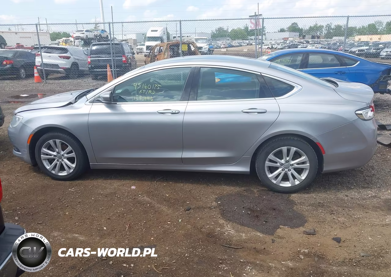 2015 Chrysler 200 Limited VIN:1C3CCCAB0FN702356 - 15