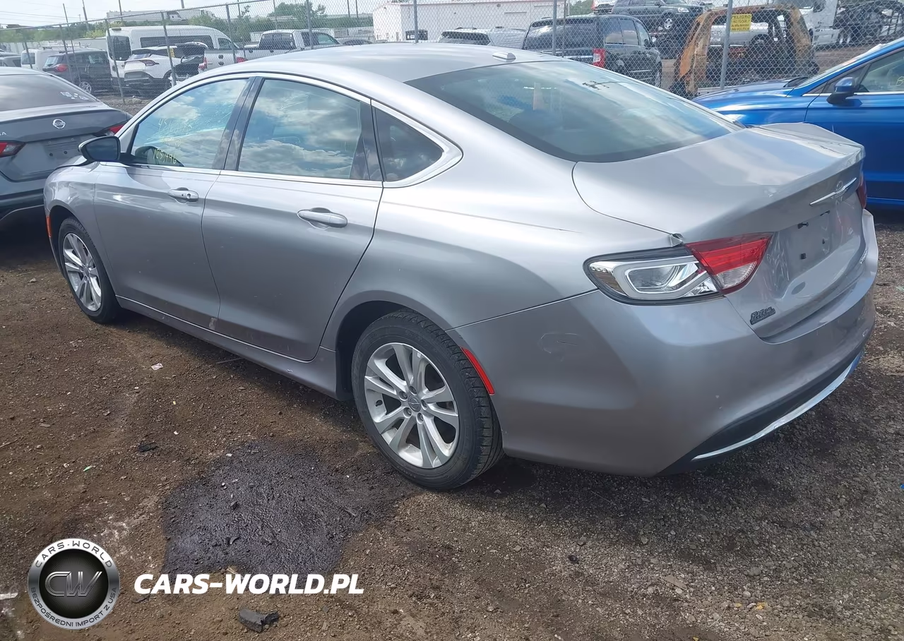 2015 Chrysler 200 Limited VIN:1C3CCCAB0FN702356 - 3