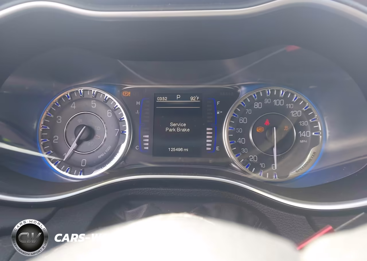 2015 Chrysler 200 Limited VIN:1C3CCCAB0FN702356 - 7
