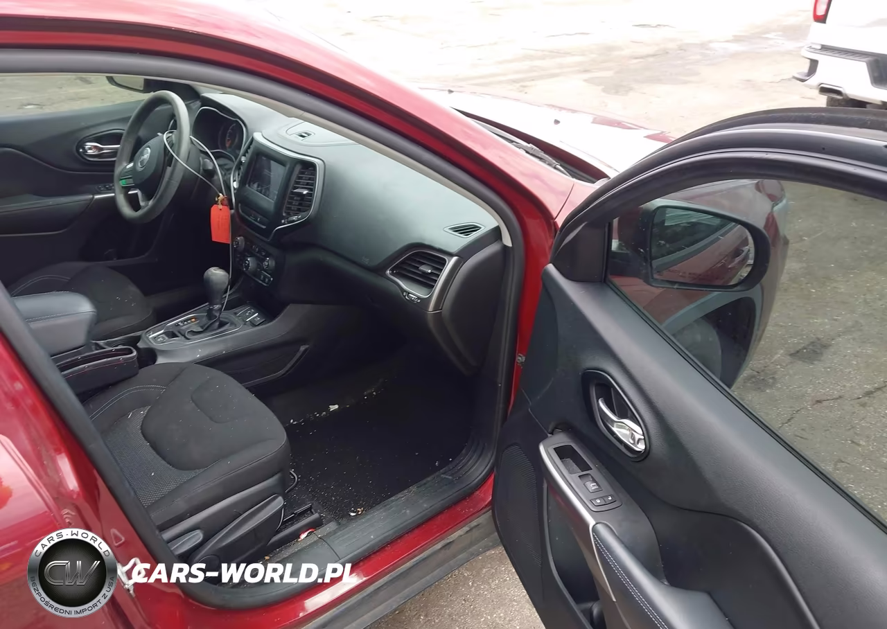 2021 Jeep Cherokee Latitude Fwd VIN:1C4PJLCB7MD103909 - 5