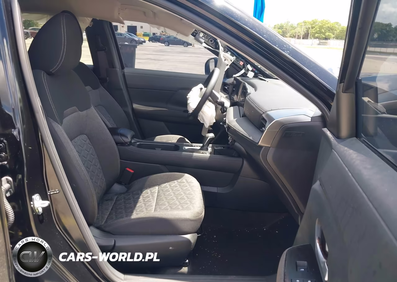 2025 Nissan Kicks Sv Fwd VIN:3N8AP6CA6SL427362 - 5
