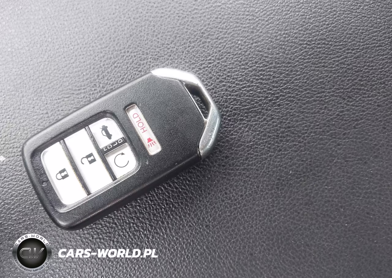 2019 Honda Accord Sport VIN:1HGCV1F3XKA130050 - 11