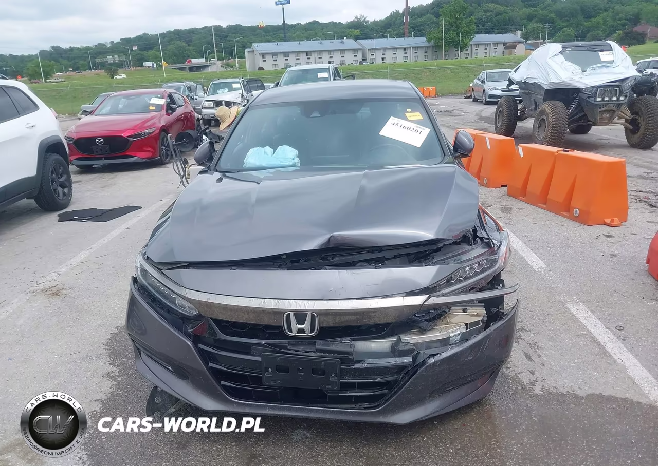 2019 Honda Accord Sport VIN:1HGCV1F3XKA130050 - 13