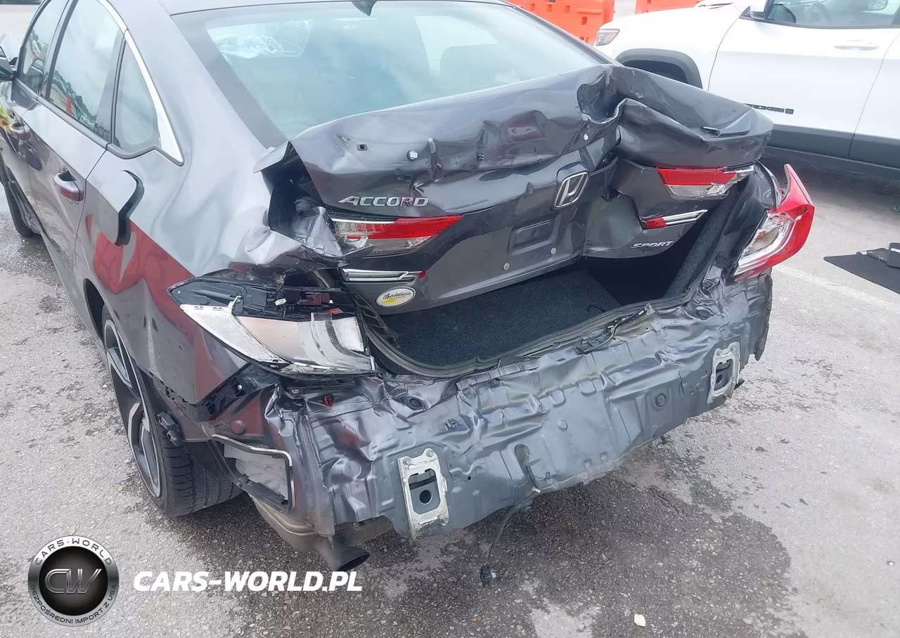 2019 Honda Accord Sport VIN:1HGCV1F3XKA130050 - 18