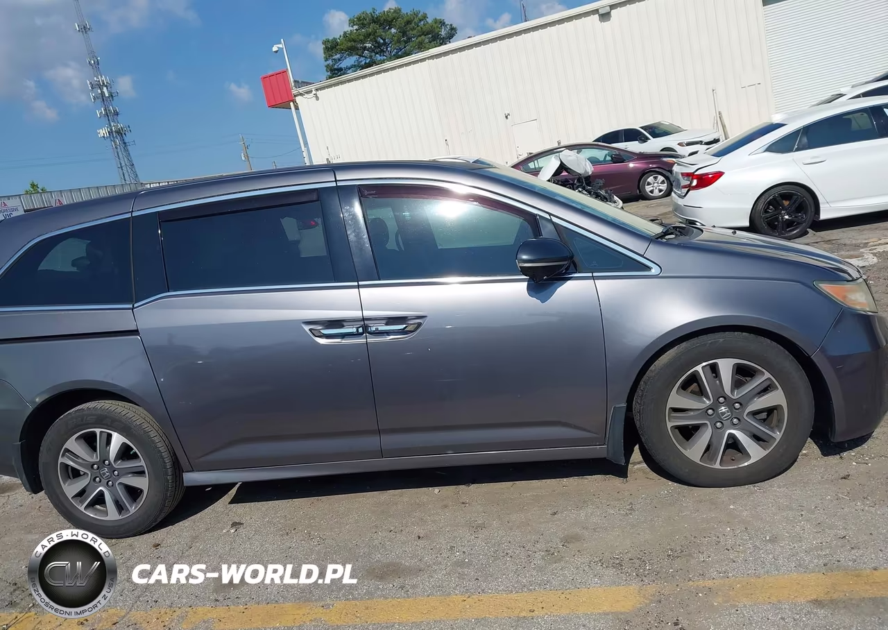 2014 Honda Odyssey Touring-Touring Elite VIN:5FNRL5H93EB009895 - 13