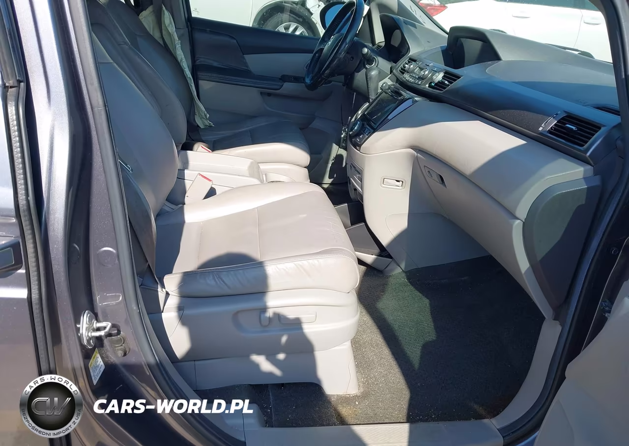 2014 Honda Odyssey Touring-Touring Elite VIN:5FNRL5H93EB009895 - 5