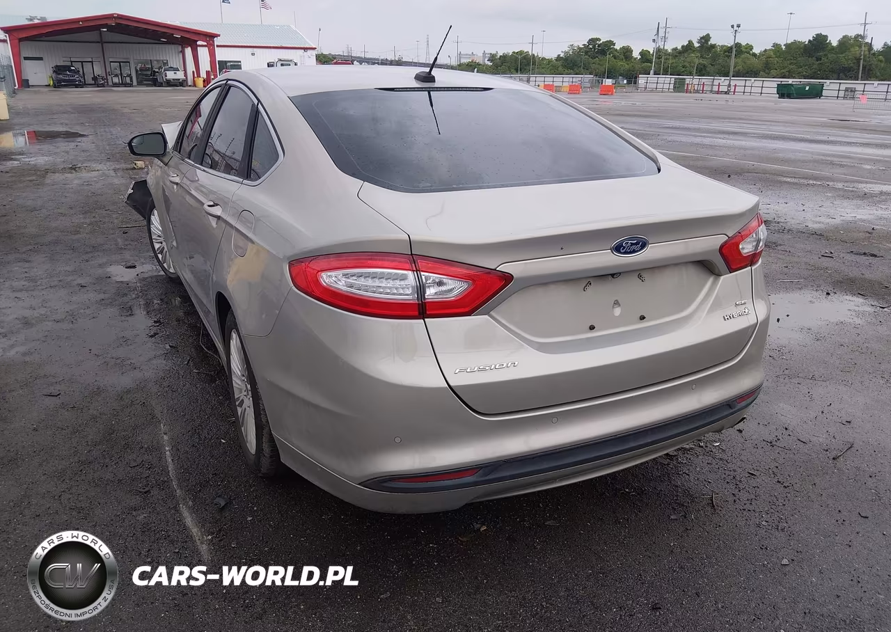 2015 Ford Fusion Hybrid Se VIN:3FA6P0LUXFR263499 - 3