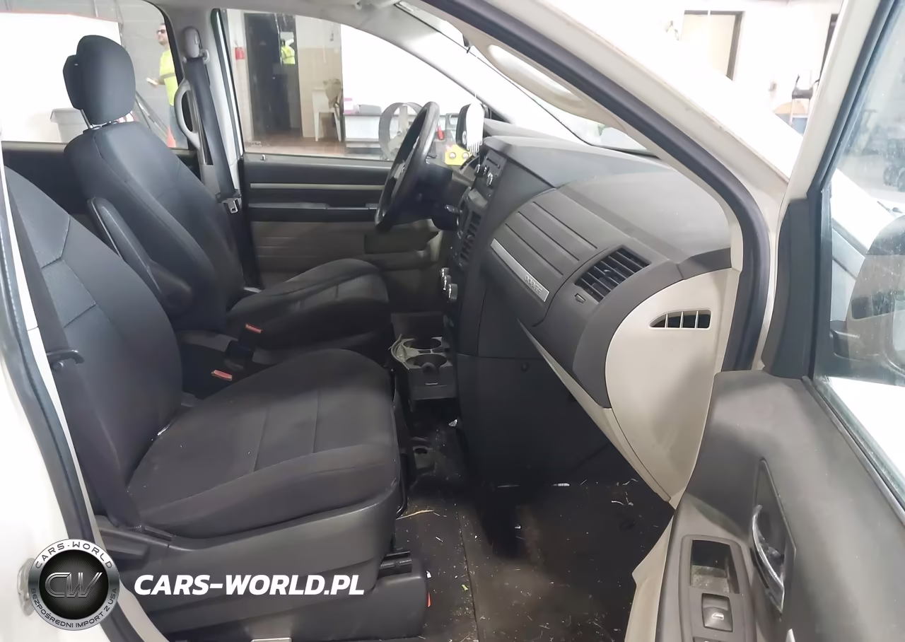 2010 Dodge Grand Caravan Se VIN:2D4RN4DE0AR372938 - 5