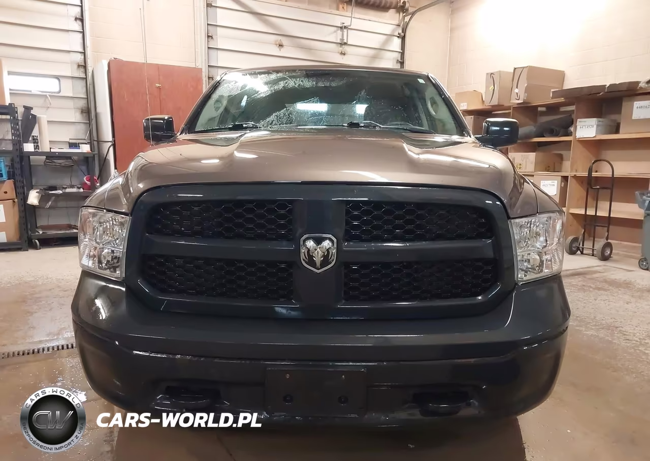 2019 Ram 1500 Classic Tradesman 4X4 5'7 Box VIN:1C6RR7KG5KS634404 - 12
