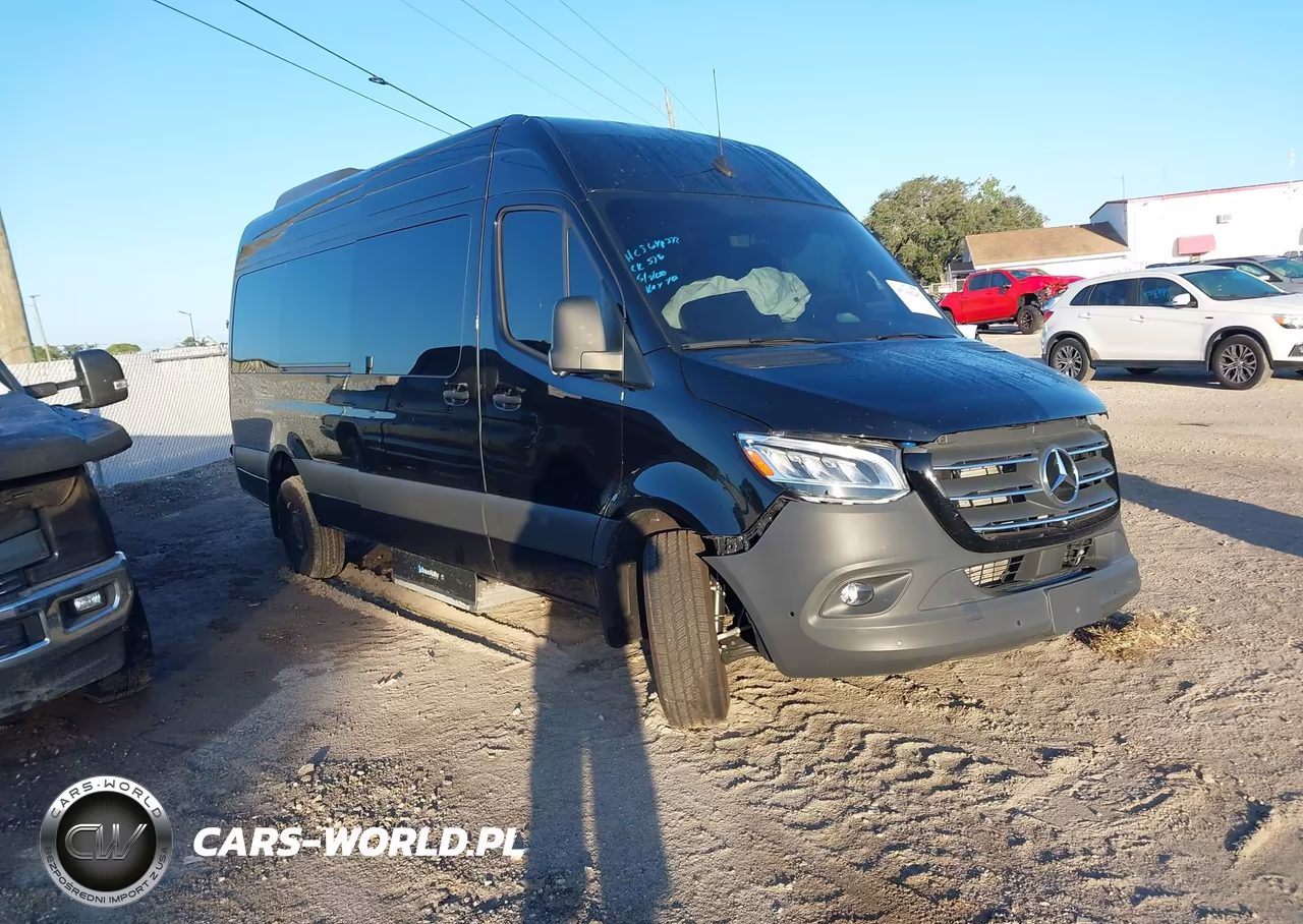 2025 Mercedes-Benz Sprinter 2500 High Roof 4-Cyl Diesel Ho – zdjęcie 1 z 17