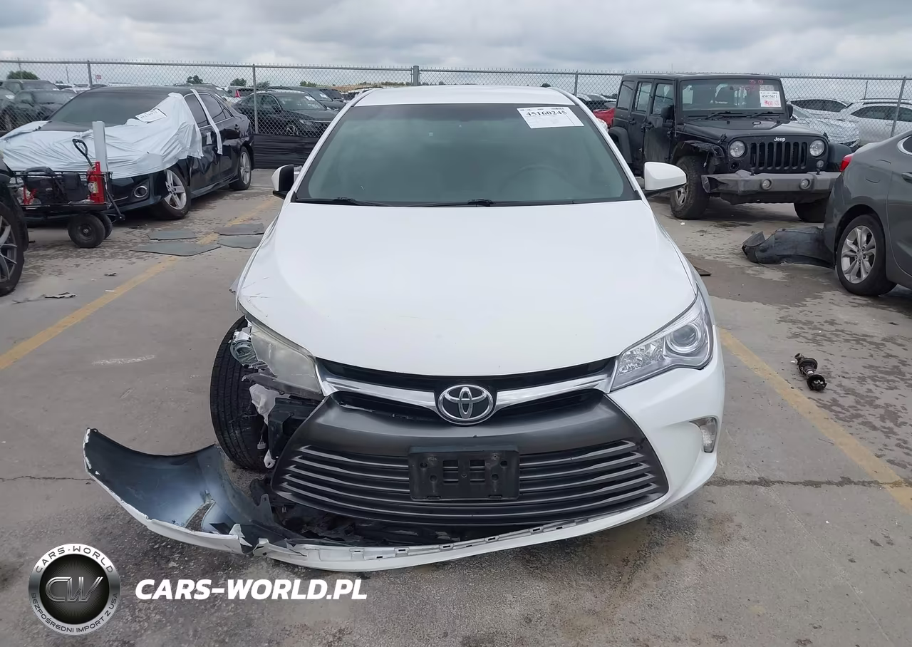 2017 Toyota Camry Le VIN:4T1BF1FK8HU703609 - 12