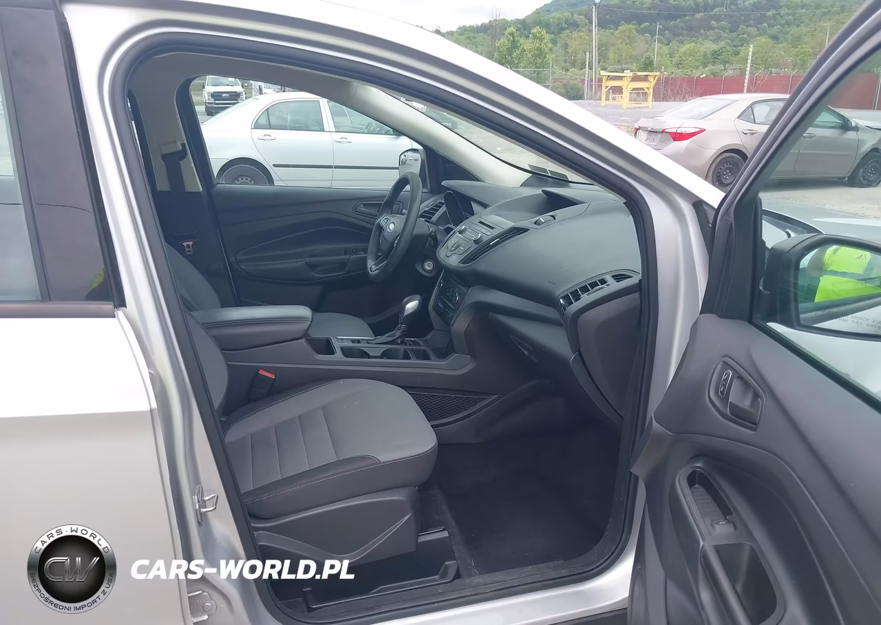 2018 Ford Escape S VIN:1FMCU0F76JUA48162 - 5