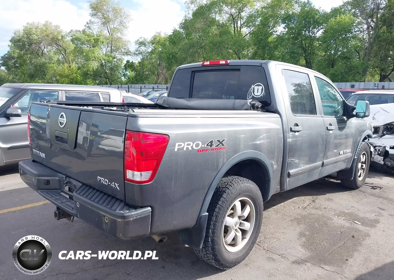 2011 Nissan Titan Pro-4X VIN:1N6AA0EC3BN305452 - 4