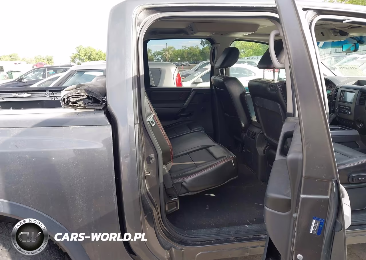 2011 Nissan Titan Pro-4X VIN:1N6AA0EC3BN305452 - 8