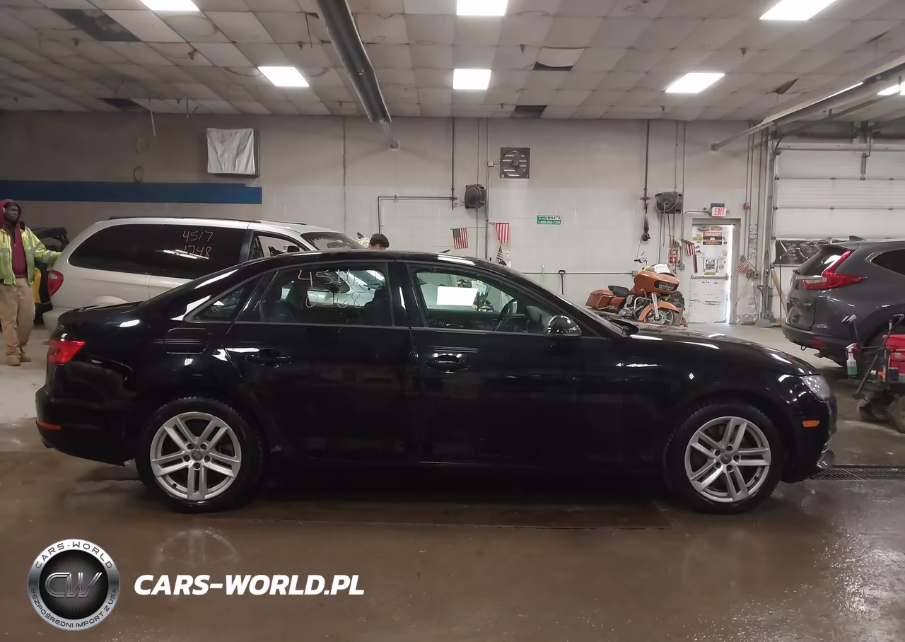 2017 Audi A4 2.0T Premium VIN:WAUANAF4XHN011797 - 13