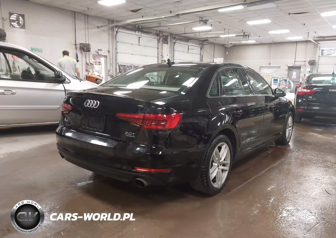 2017 Audi A4 2.0T Premium VIN:WAUANAF4XHN011797 - 4