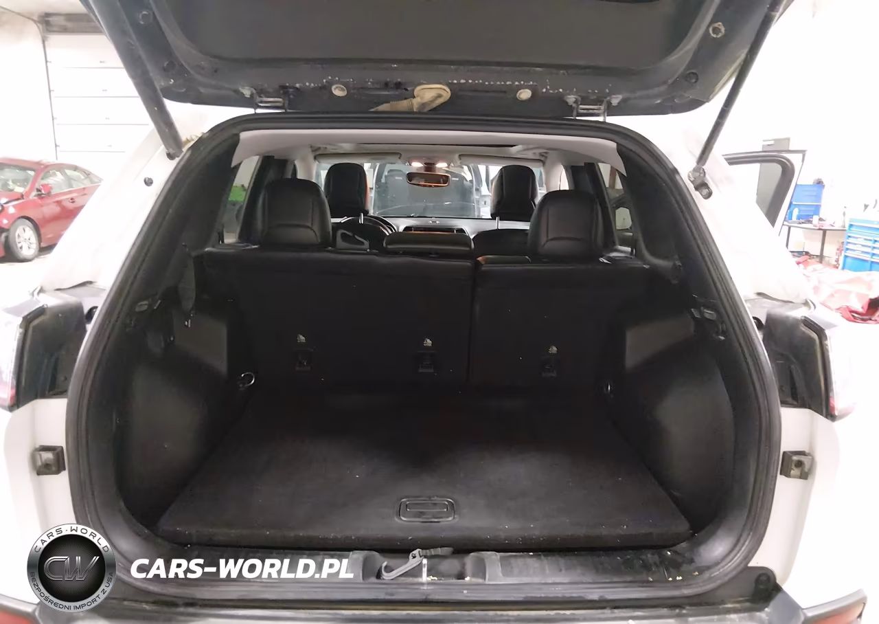 2019 Jeep Cherokee Limited 4X4 VIN:1C4PJMDN0KD148914 - 17