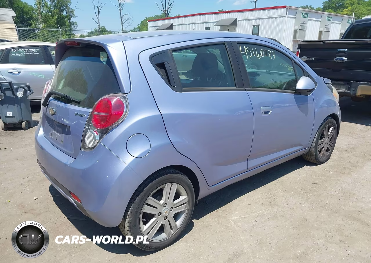 2015 Chevrolet Spark Ls Cvt VIN:KL8CB6S98FC751028 - 4