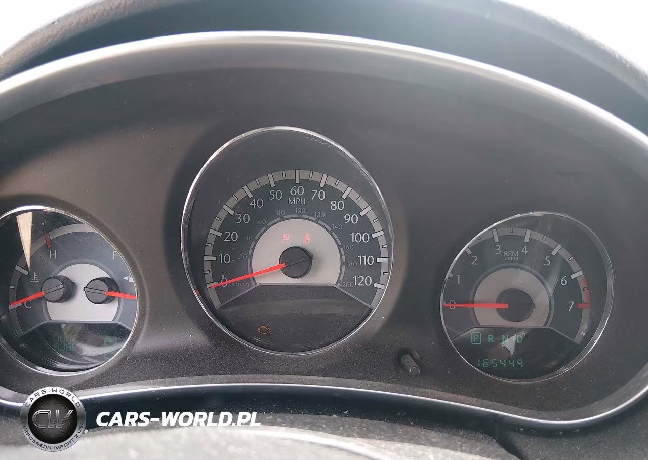 2012 Chrysler 200 Touring VIN:1C3CCBBB6CN164119 - 7