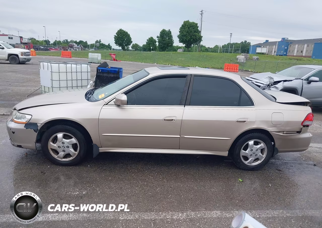 2000 Honda Accord 2.3 Ex VIN:1HGCG5667YA111282 - 14
