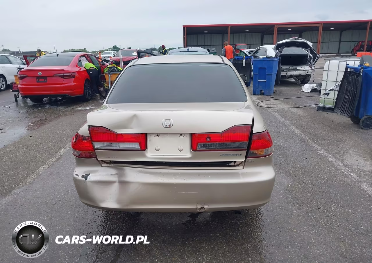 2000 Honda Accord 2.3 Ex VIN:1HGCG5667YA111282 - 16