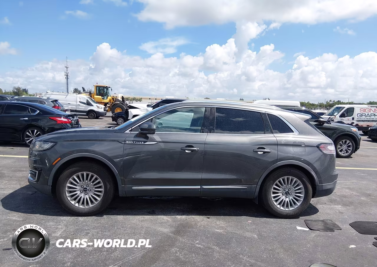 2019 Lincoln Nautilus Standard VIN:2LMPJ6J93KBL65334 - 14
