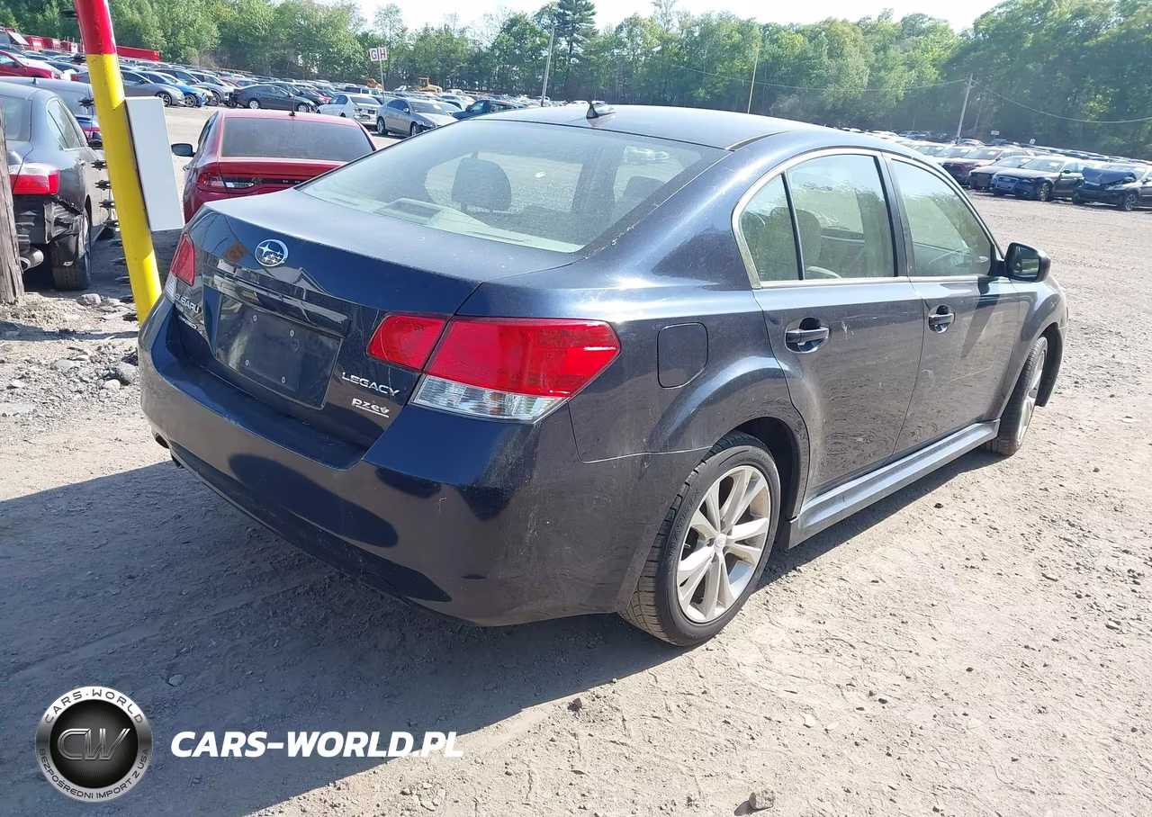 2014 Subaru Legacy 2.5I Premium VIN:4S3BMBC69E3023226 - 4