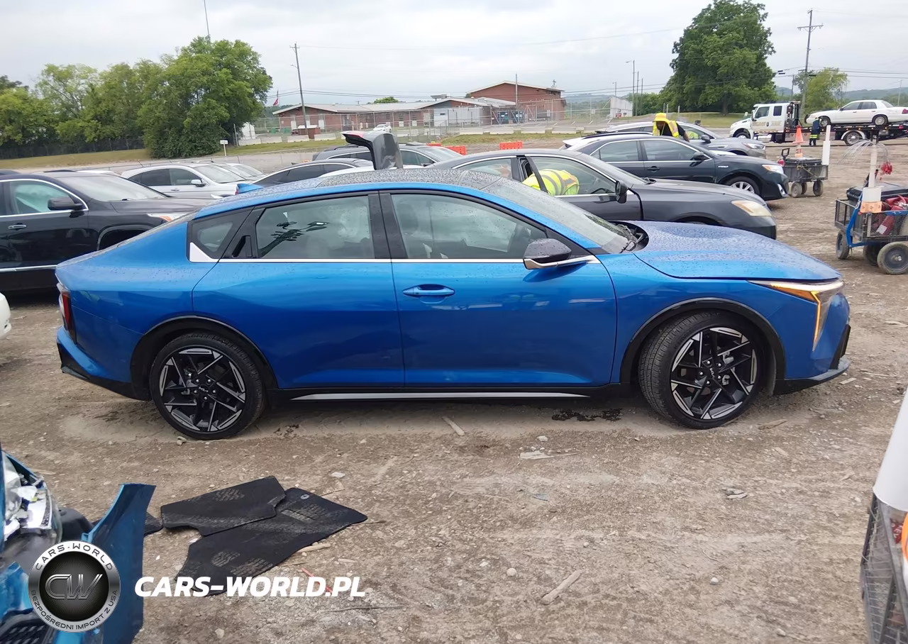 2025 Kia K4 Gt-Line VIN:3KPFW4DE5SE156776 - 13