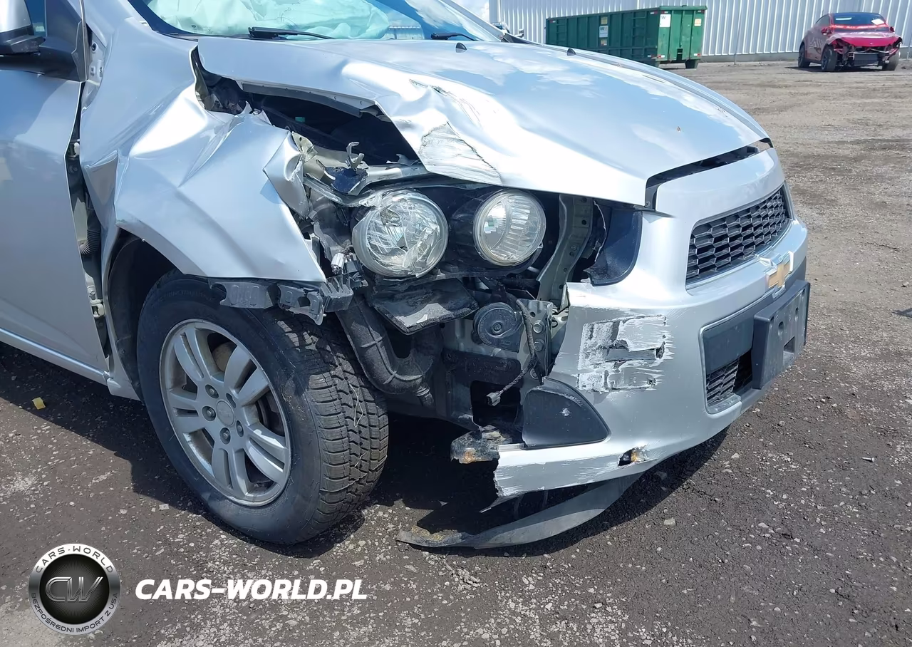 2015 Chevrolet Sonic Lt Auto VIN:1G1JC5SG1F4194714 - 6