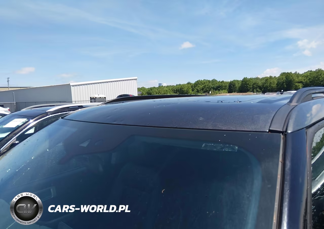 2020 Ford Explorer Xlt VIN:1FMSK8DH8LGC43385 - 17