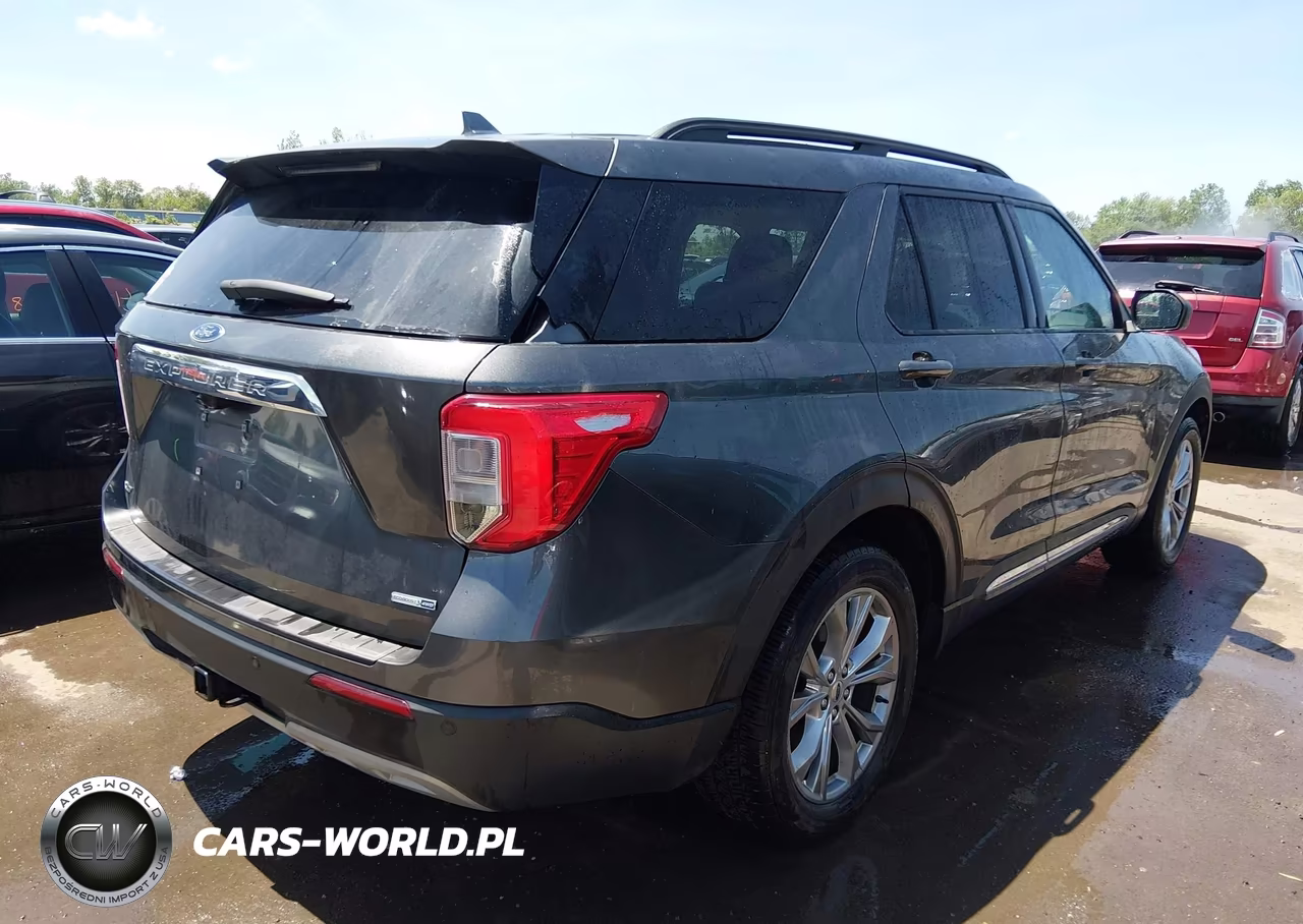 2020 Ford Explorer Xlt VIN:1FMSK8DH8LGC43385 - 4